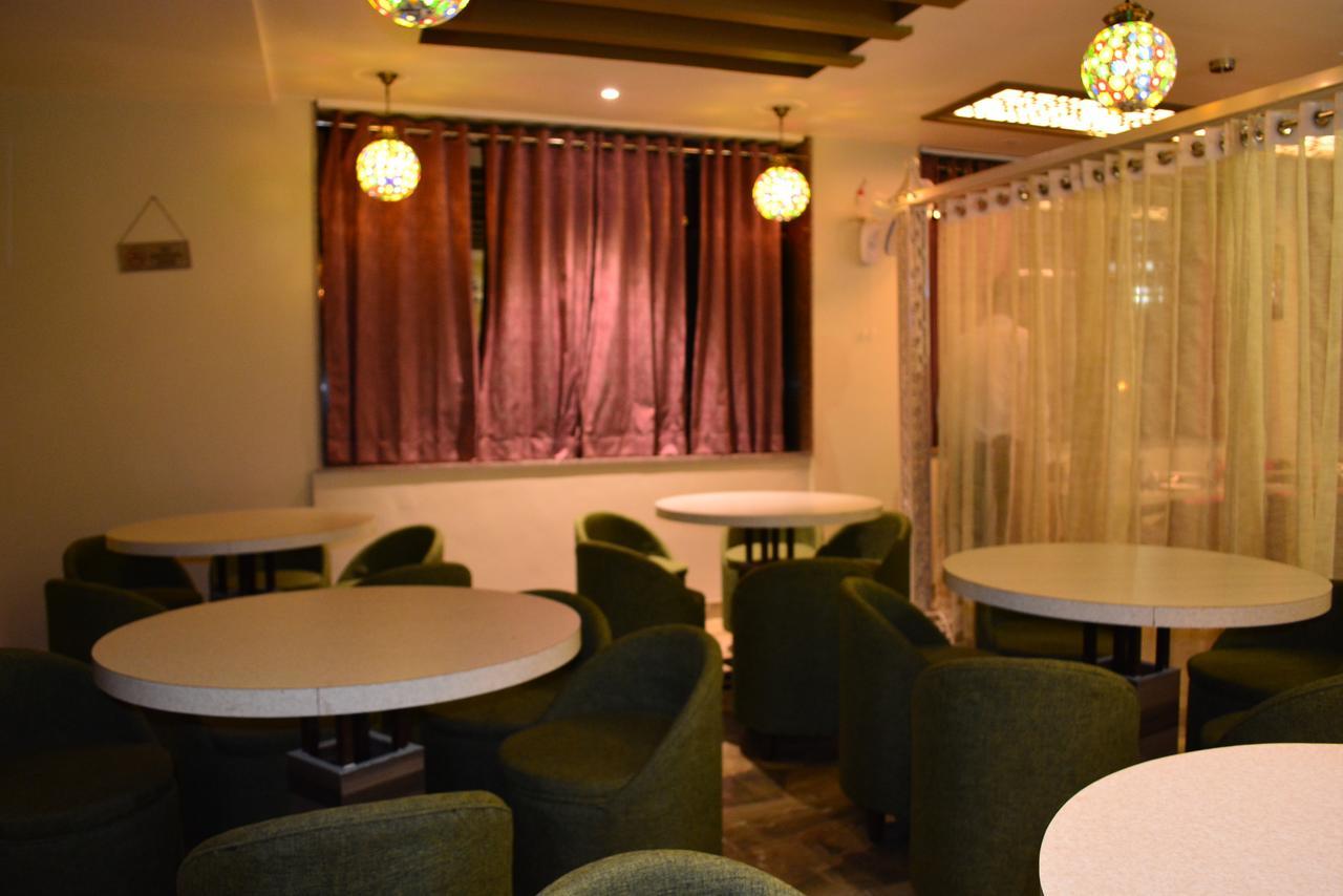 Hotel Desert Inn Barmer Kültér fotó